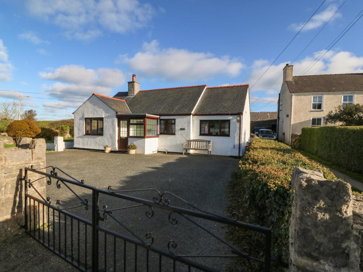 Villa Penllwyn Beaumaris Esterno foto
